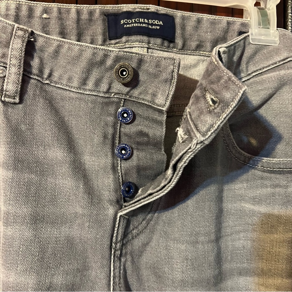 Scotch & Soda Men's Light Gray Straight Jeans - Picture 5 of 9